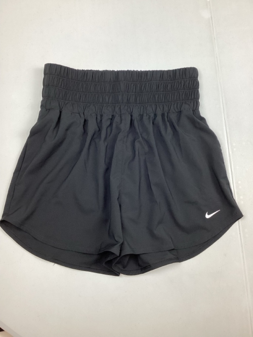 Nike Loose Fit Dri-Fit Athletic Training Shorts Medium NEW! Retail $45